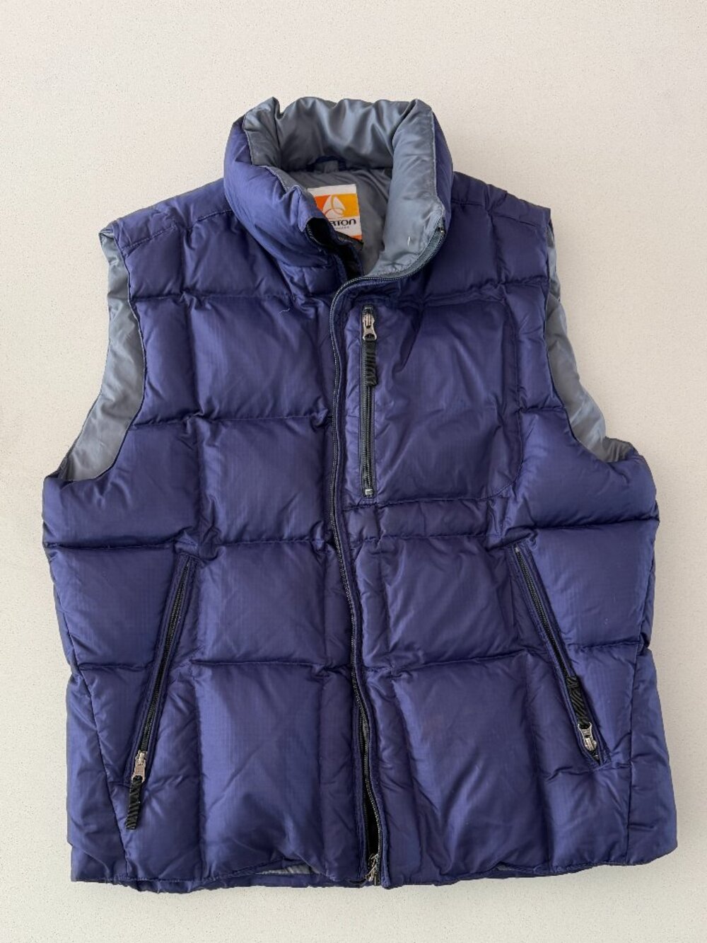 Burton Snowboards Lava Down Puffer Vest Purple Gray Zip Front Size L